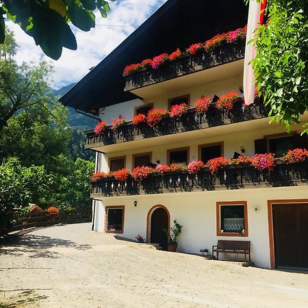 Tannerhof Bed & Breakfast Caines Екстериор снимка