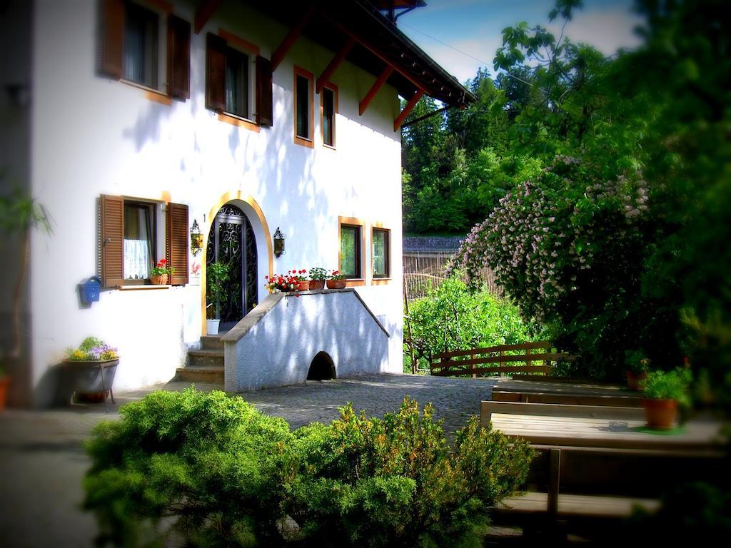 Tannerhof Bed & Breakfast Caines Екстериор снимка