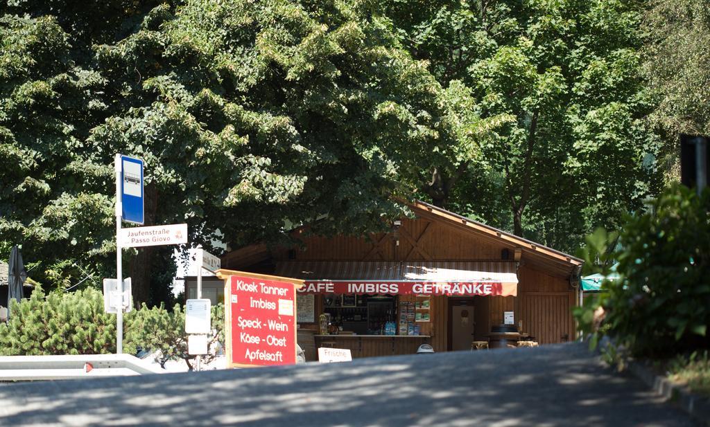 Tannerhof Bed & Breakfast Caines Екстериор снимка