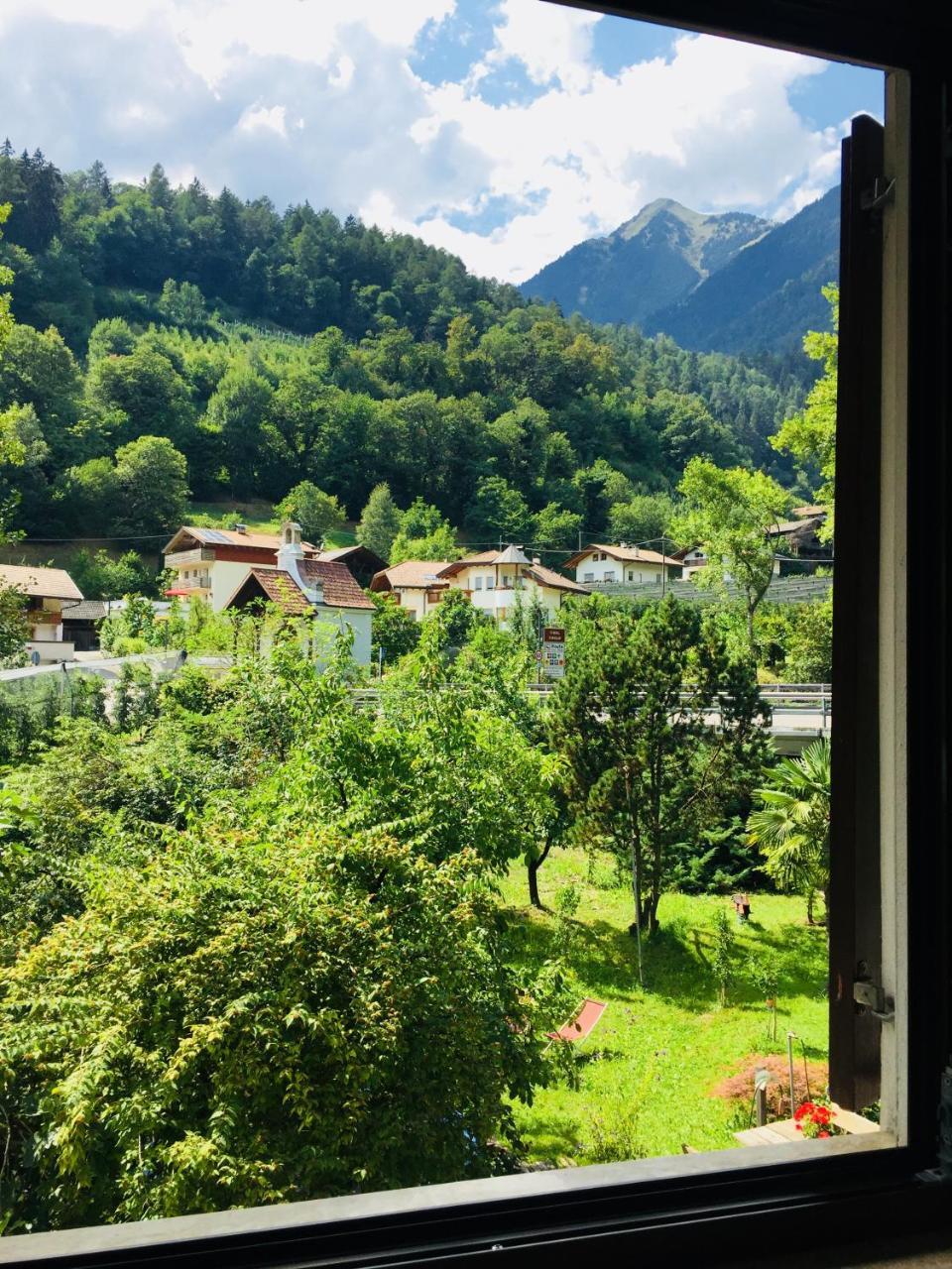 Tannerhof Bed & Breakfast Caines Екстериор снимка